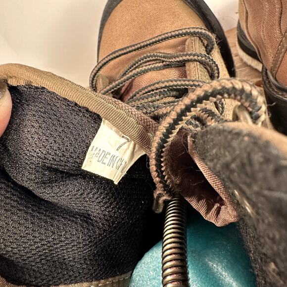 Allen Gallen Gold Stream Fly Fishing Wading Boots Mens 7 Womens 8.5 Trout Angler - Picture 11 of 11